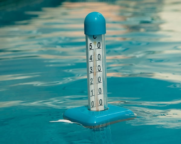 pool-thermometer-1605907_1280