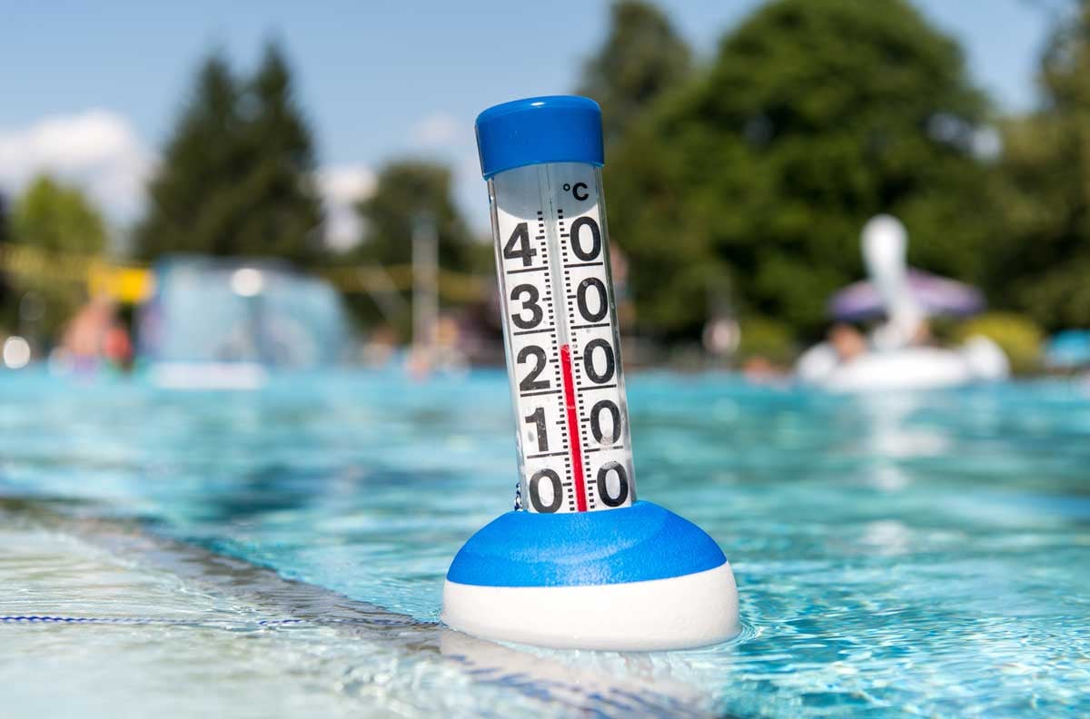 Thermometer-in-pool